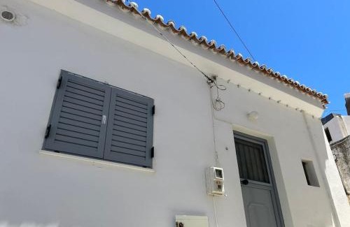 Kithnos House | Martinos Apollo Home