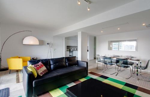 Sliema Apartment | Marvellous Seafront Apartment