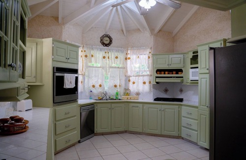 Paynes Bay Villa | Marzalea 3 bd Villa by ZenBreak