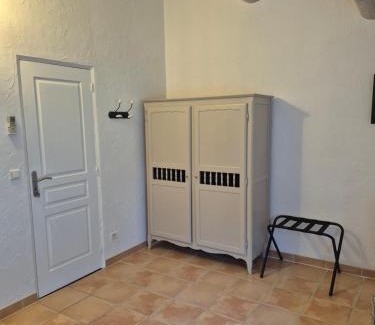 L'Isle-sur-la-Sorgue Bed & Breakfast | Mas Clement - Chambre et table d'hôtes