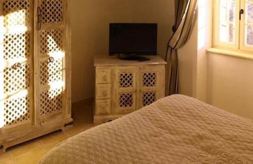 Oppede House | Mas Dansavan Chambres d'hôtes