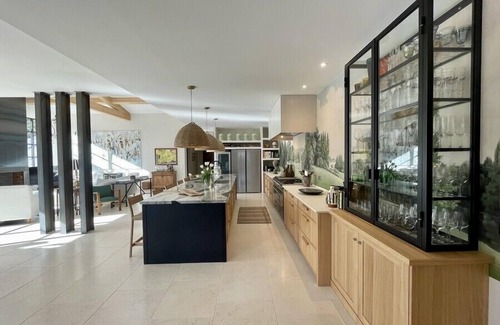 Le Puy-Sainte-Reparade House | Mas des Oliviers, Superb Provençal villa