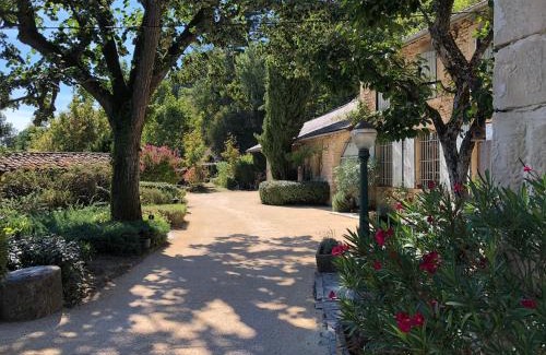 Charmes-sur-l'Herbasse House | Mas des Poutres - Gîte Rose 100M2