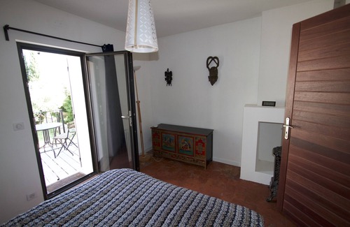 Bedoin Other | Mas du LOop: with heated swimming pool on large grounds surrounded by nature