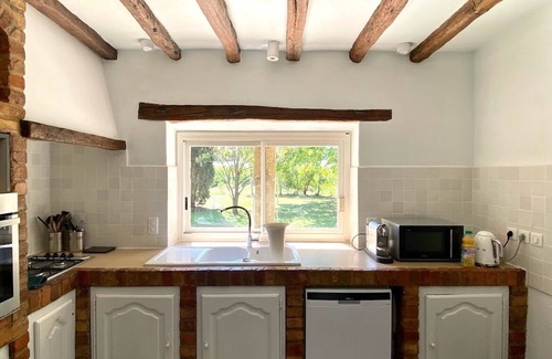 Cavaillon Other | Mas Provençale Entouré de Pommiers, Piscine et Terrain de Tennis