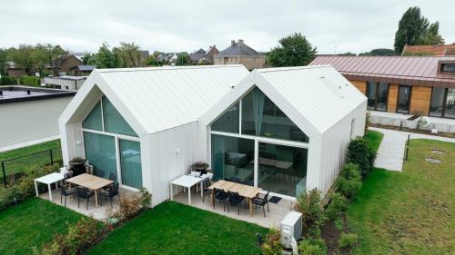 Maaseik Ski Chalet | Mase waterunits 6 & 7