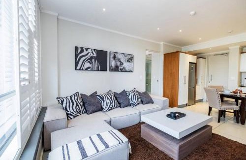 Greater Johannesburg Metropolitan Area Apartment | Masingita Towers - Luxurious Apartment Condo in Sandton