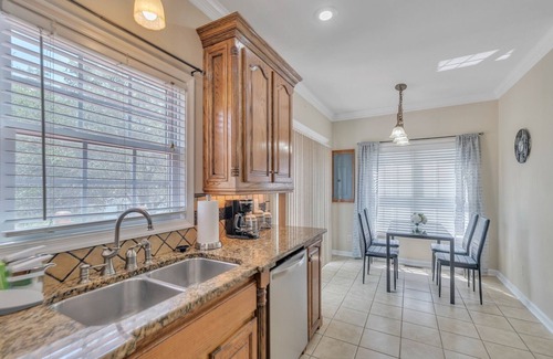 Shenandoah House | Massanutten Sanctuar/HOT TUB, Fire pit and 2 minutes to River Access