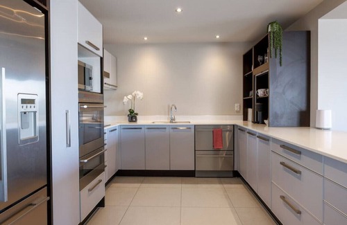 Mount Maunganui Apartment | Massive apartment with huge views!