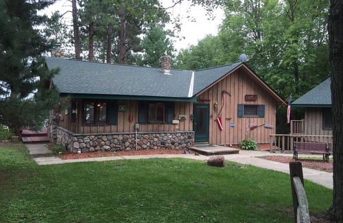 Crosslake Cabin | Massive Swimming Beach w Volleyball! Cabin, Huge Game Room. Book Early for 2025!