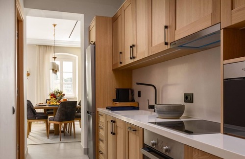 Old Town House | Master Suite Sea View