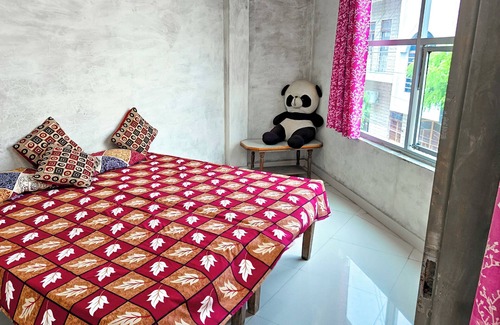 Mathura Bed & Breakfast | Mathura