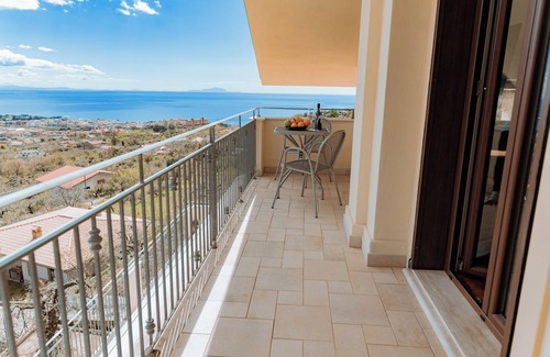 Formia Apartment | Matisse Petit Appartamento Vista Mare Formia-gaeta