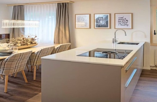 Zermatt Apartment | MATTERHORN SKI PARADISE 500M FROM THE CENTRE OF ZERMATT