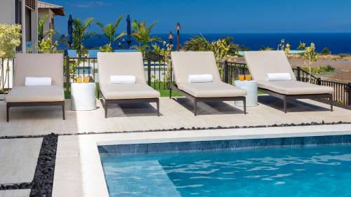 Kamuela House | MAUNA KEA BEACH ESCAPE Luxurious home in private community with Heated Private Pool and Spa Detached Ohana Suite