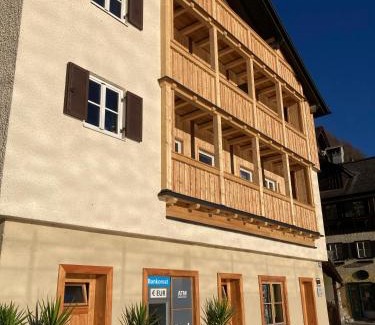 Hallstatt Apartment | MAVIJOLU Lakeside Suites Hallstatt