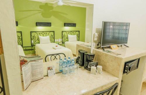 Palenque Hotel | Maya Tulipanes Express