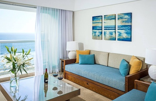 Playa Diamante House | MAYAN PALACE ONE BEDROOM SUITE ACAPULCO