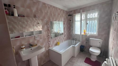 Stanford-le-Hope Villa | Maylands - -Where memories are made.
