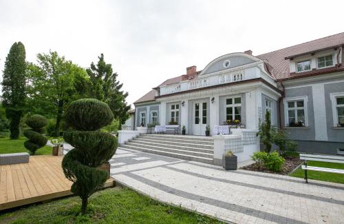Olecko Hotel | Mazurski Dwór