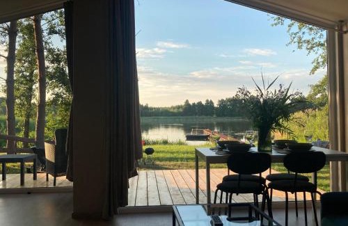 Szeligi House | Mazury Resort - bon turystyczny,15 m od jeziora,ogrzewanie,wifi