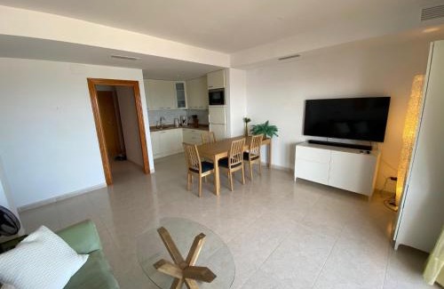 Villajoyosa Apartment | MB2C, amplio apartamento con bonitas vistas