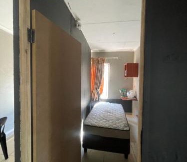 Nelspruit House | Mbombela Guesthouse
