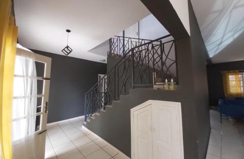 Akouedo Bed & Breakfast | MC Location