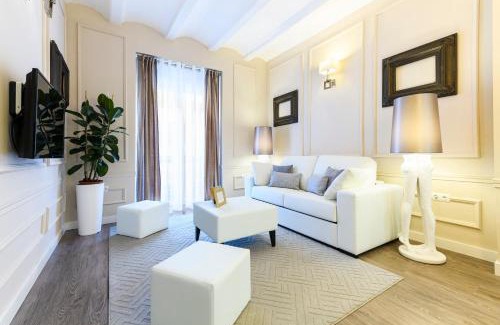 La Roqueta Apartment | MD Pelayo
