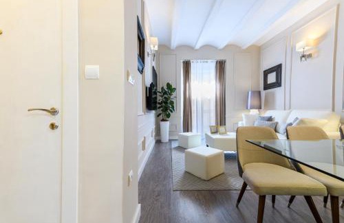 La Roqueta Apartment | MD Pelayo