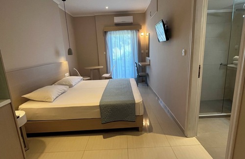 Gialos Bed & Breakfast | Mear Luxury Apartments and Studios