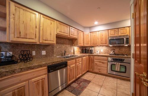 Historic Downtown Durango House | Mears House Unit 2D