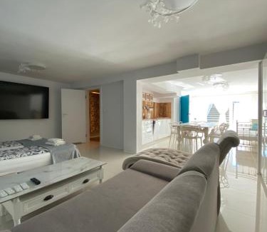 Mechelinki Apartment | Mechechill