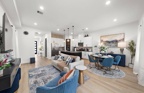 OST - South Union House | Med Center Getaway Nr Downtown | WiFi Games Desk