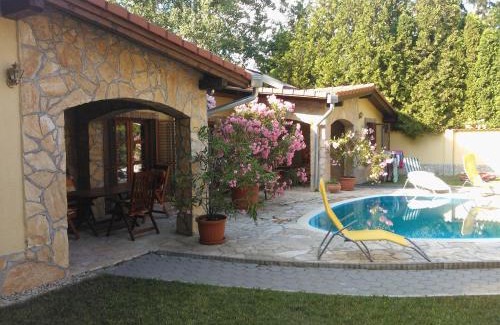 Szantod Apartment | Mediterrán Apartmanház Szántód