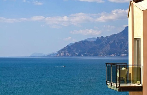 Magazzeno Hotel | Mediterranea Hotel & Convention Center