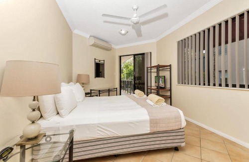Yorkeys Knob House | Mediterranean Beachfront - First Floor - Apartment 4