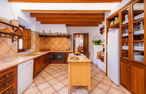 Campanet House | Mediterranean Holiday Home "Sa Mata Grossa" with Wi-Fi, Garden, Terrace and Pool