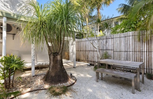 Byron Bay Apartment | Mediterranean inspired studio in the Heart of Byron Bay