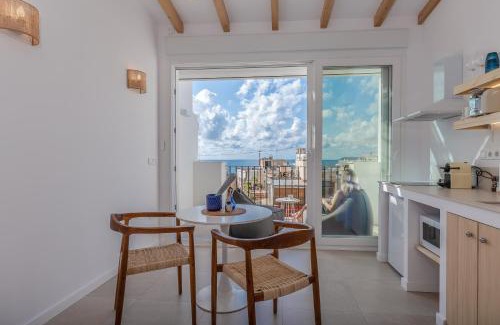 Alicante City Centre Apartment | Mediterranean Loft