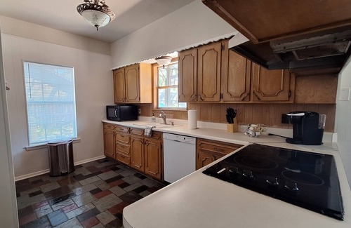 Denton House | Mediterranean Oasis home with Pool and Grill! PET FRIENDLY!