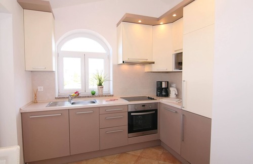 Brulo Apartment | Meernahe Holiday Apartment Puccini in top location and panoramic view