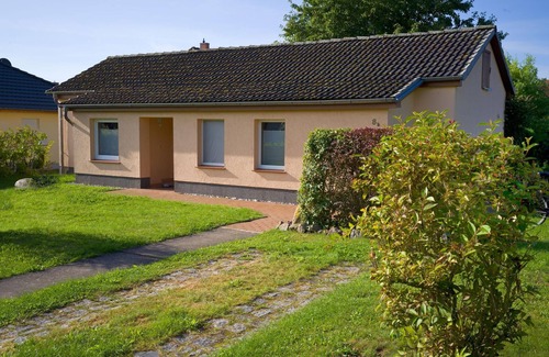 Kirchdorf House | MEERTIED - Small bungalow in Kirchdorf on the island of Poel!