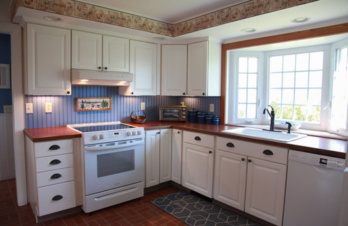 Old Lyme Cottage | Meet Me By The Sea