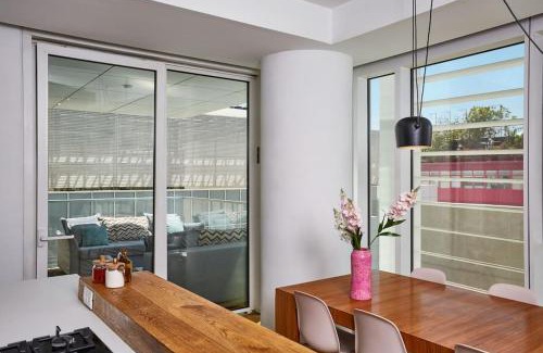 Tel Aviv Apartment | Meier on Rothschild 36