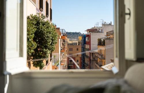 Cagliari Apartment | Meigama, loft with parking in historic center