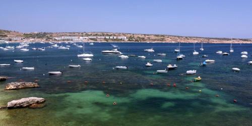 Għadira Apartment | Mel 2 2bed Seaview In Ghadira By Homely