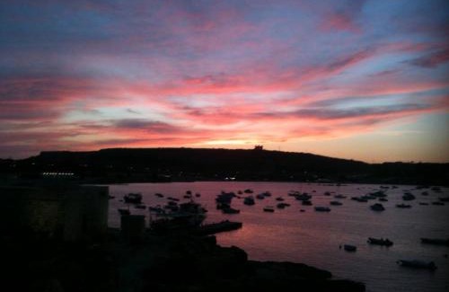 Għadira Apartment | Mel 2 2bed Seaview In Ghadira By Homely