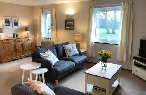 Lorton House | Melbreak