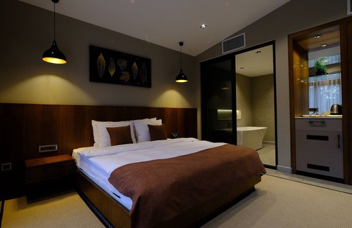 Masukiye House | Melekona House